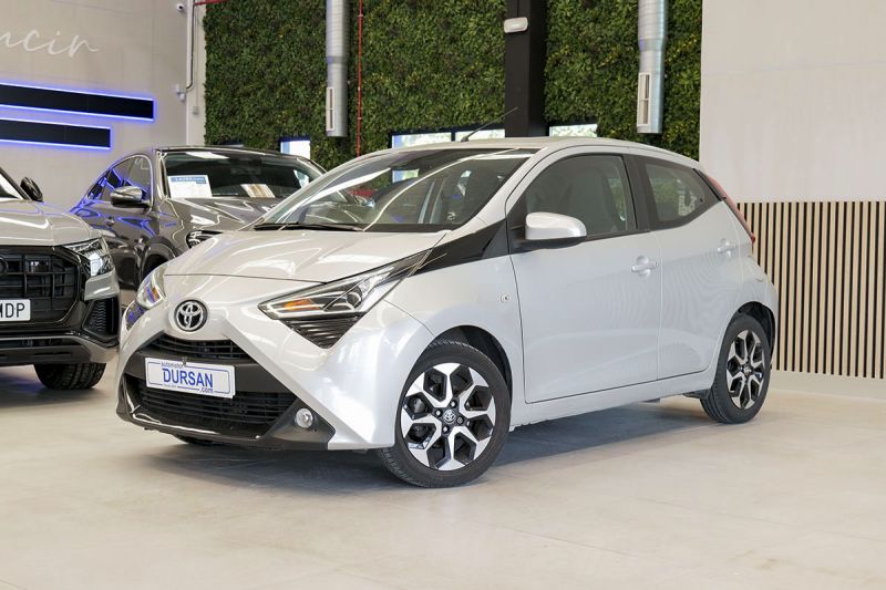 Toyota Aygo 1.0 70 xplay (2021)