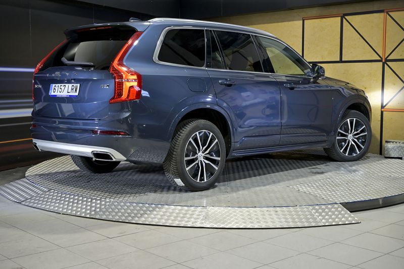 Volvo XC 90 XC90 2.0 B5 D AWD Momentum Pro Auto (2021) - foto 5