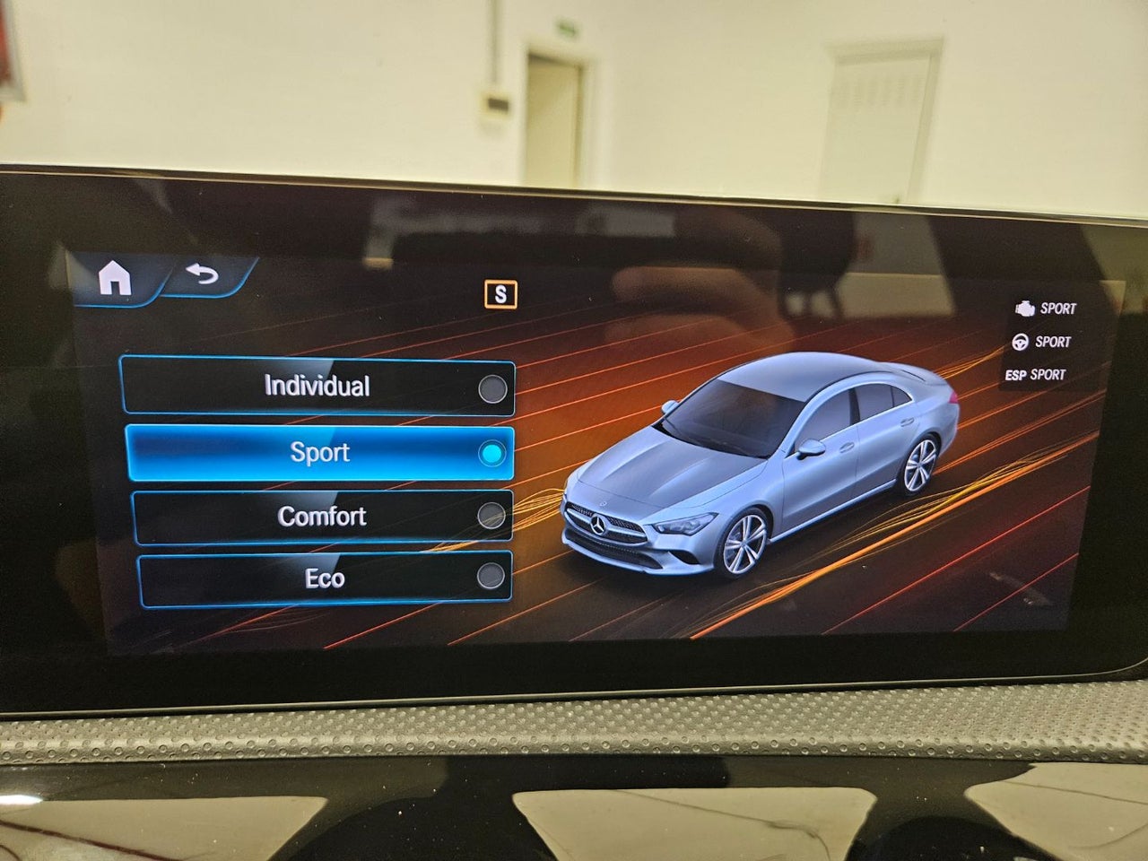 MERCEDES-BENZ CLA CLA 200 D DCT
