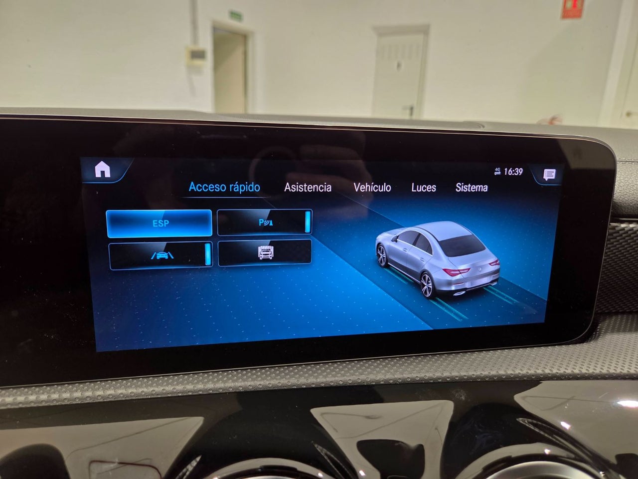MERCEDES-BENZ CLA CLA 200 D DCT