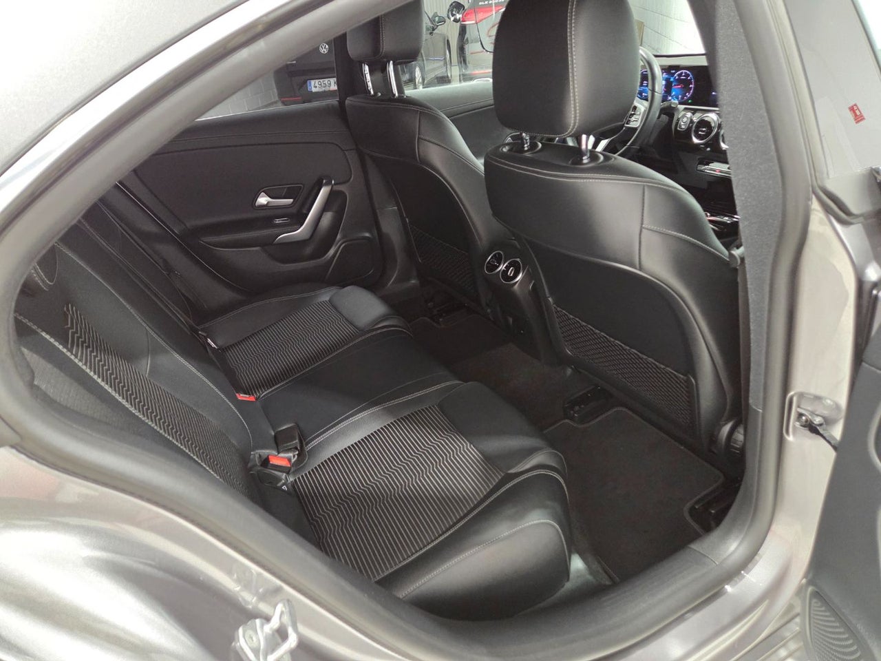 MERCEDES-BENZ CLA CLA 200 D DCT
