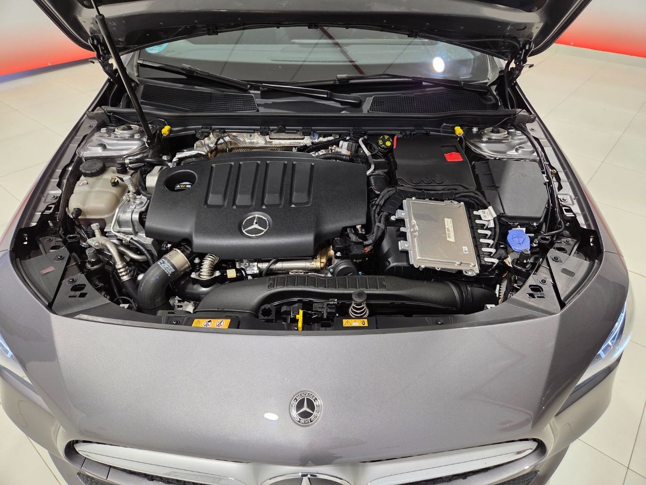 MERCEDES-BENZ CLA CLA 200 D DCT