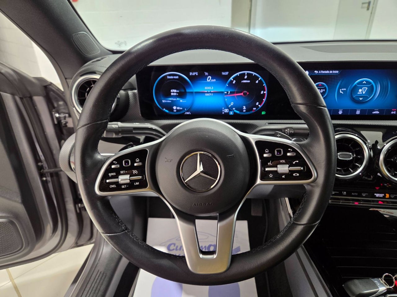 MERCEDES-BENZ CLA CLA 200 D DCT