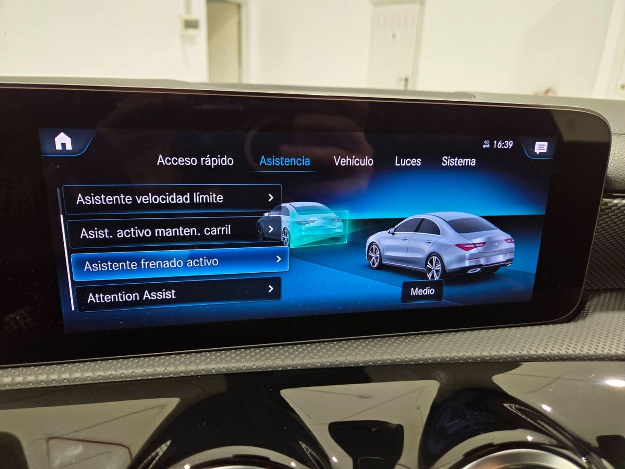 MERCEDES-BENZ CLA CLA 200 D DCT