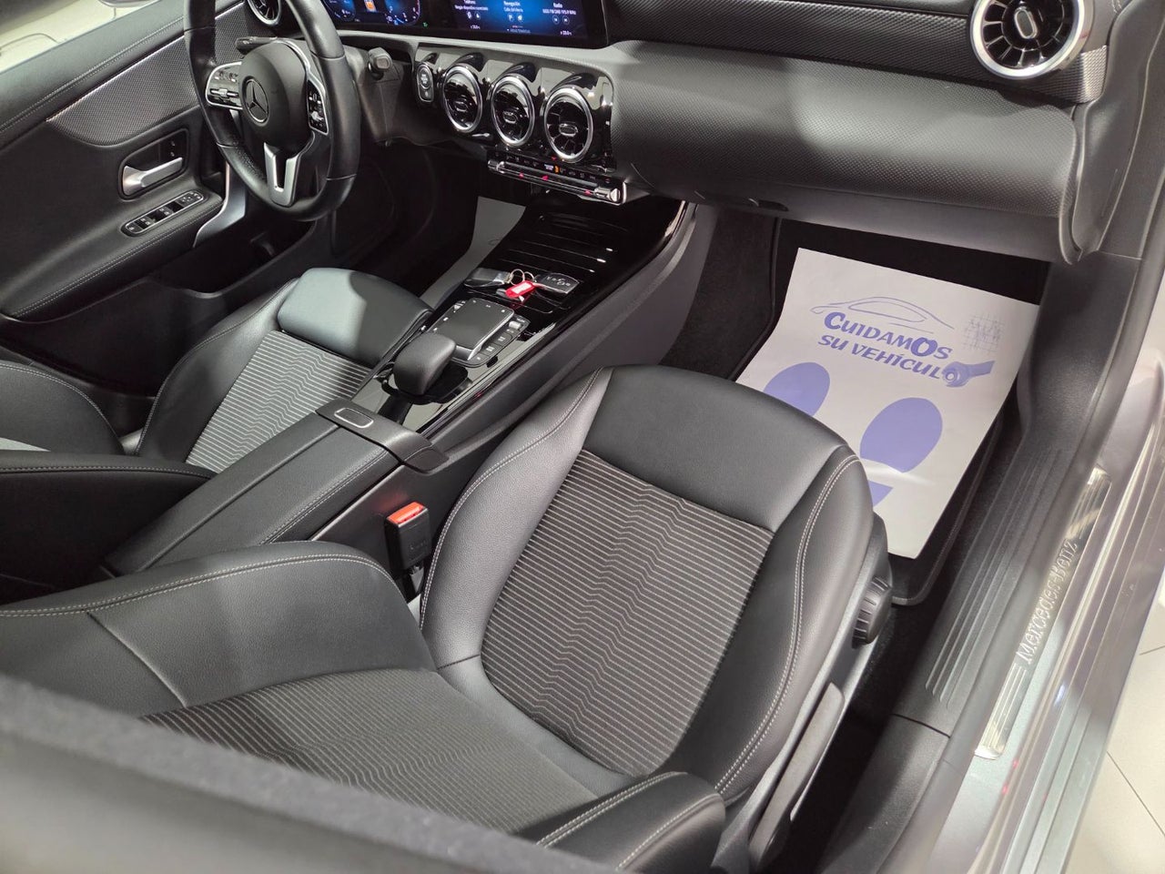 MERCEDES-BENZ CLA CLA 200 D DCT