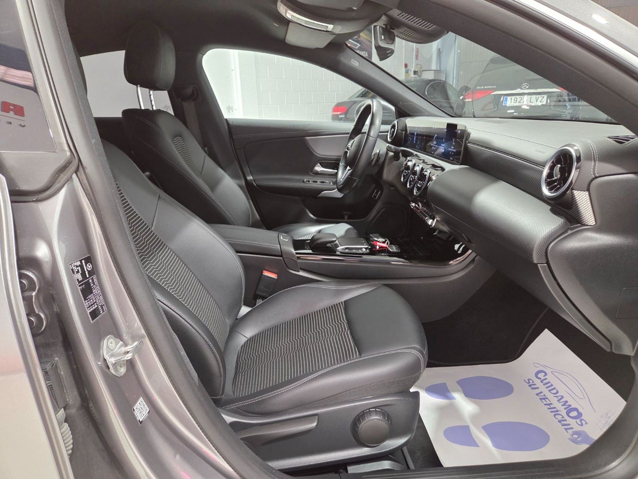 MERCEDES-BENZ CLA CLA 200 D DCT