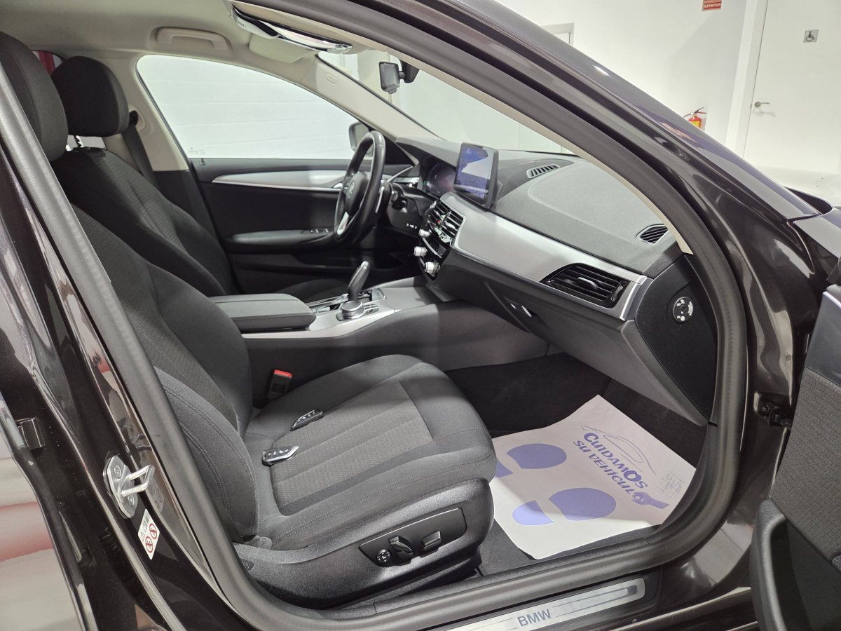 BMW Serie 5 520dA