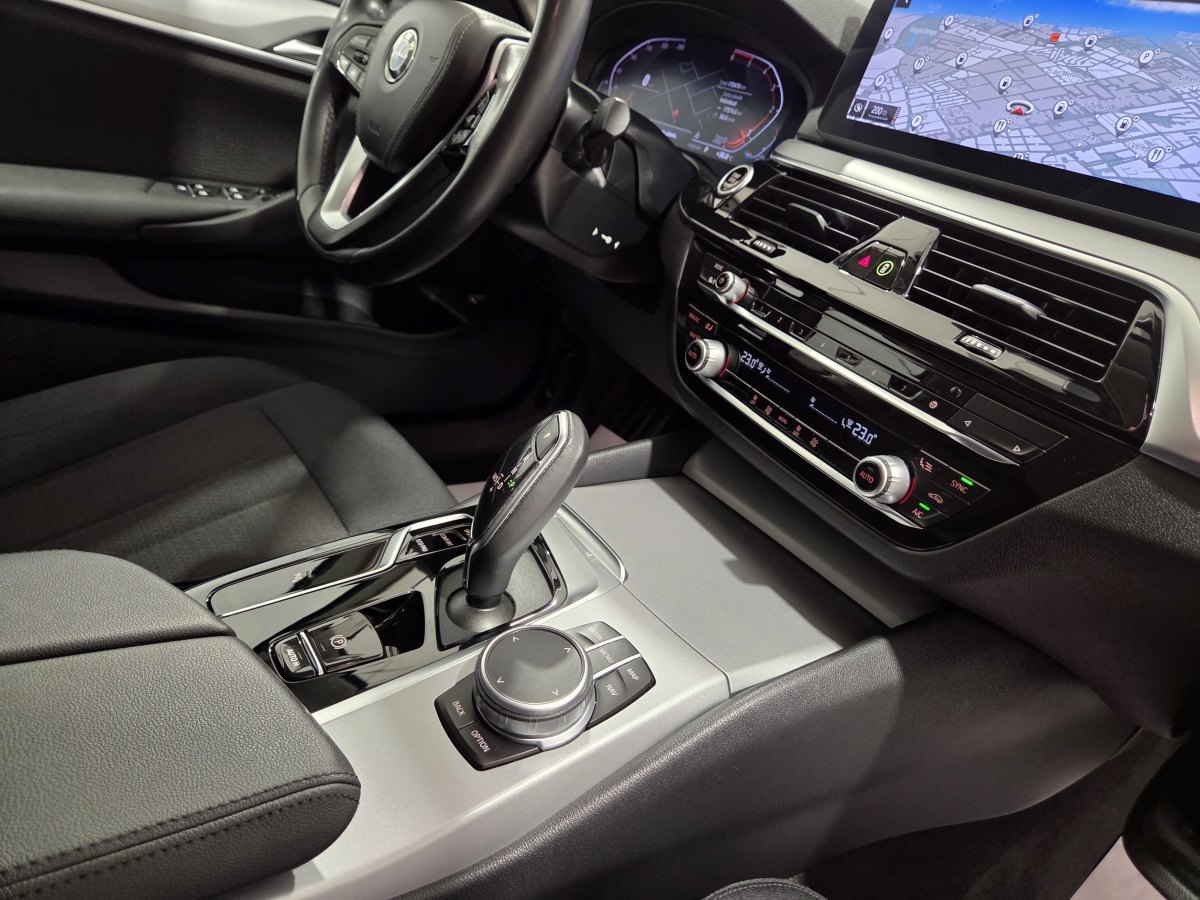 BMW Serie 5 520dA