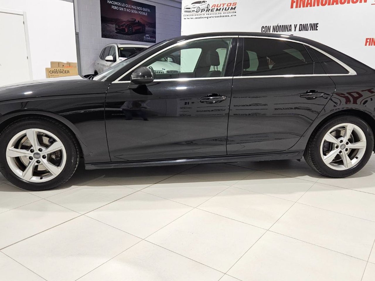 AUDI A4 S line 35 TDI 120kW 163CV S tronic