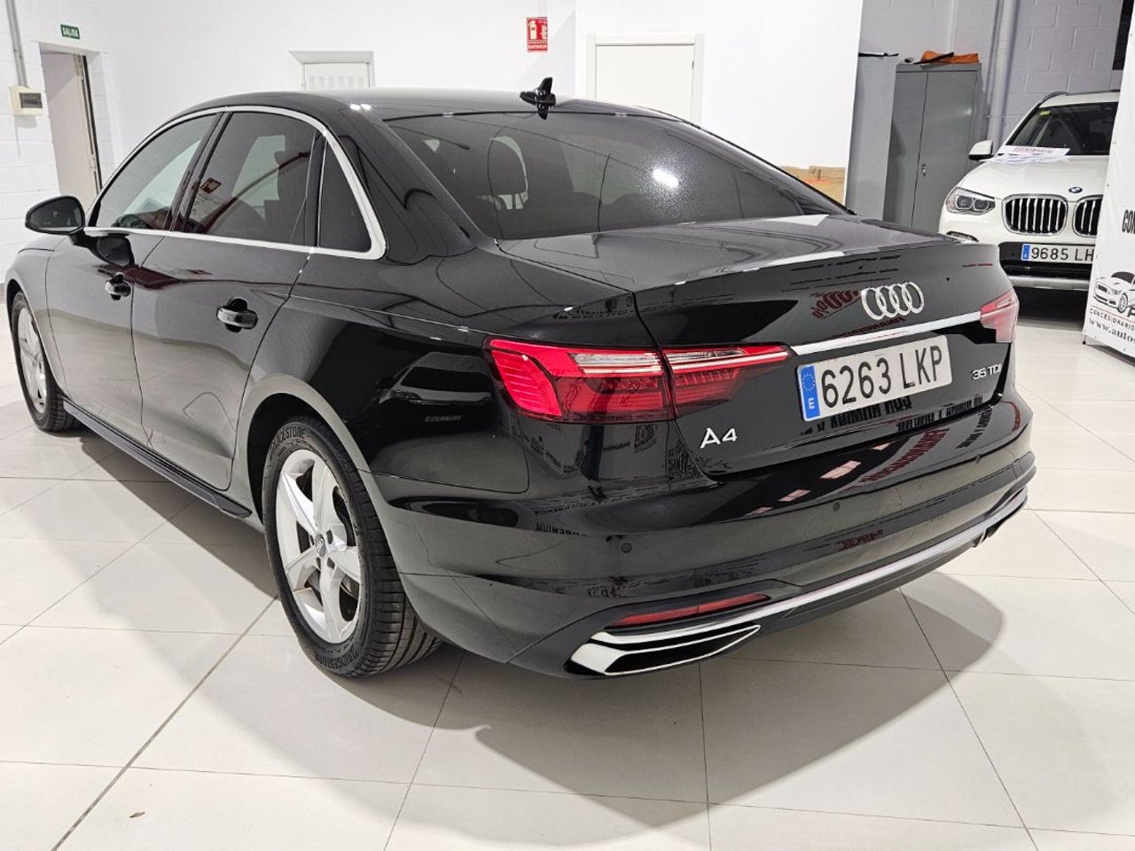 AUDI A4 S line 35 TDI 120kW 163CV S tronic