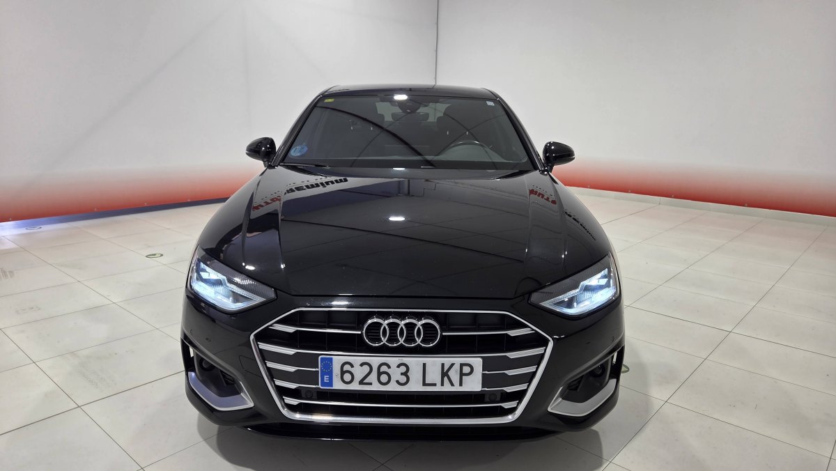 AUDI A4 S line 35 TDI 120kW 163CV S tronic