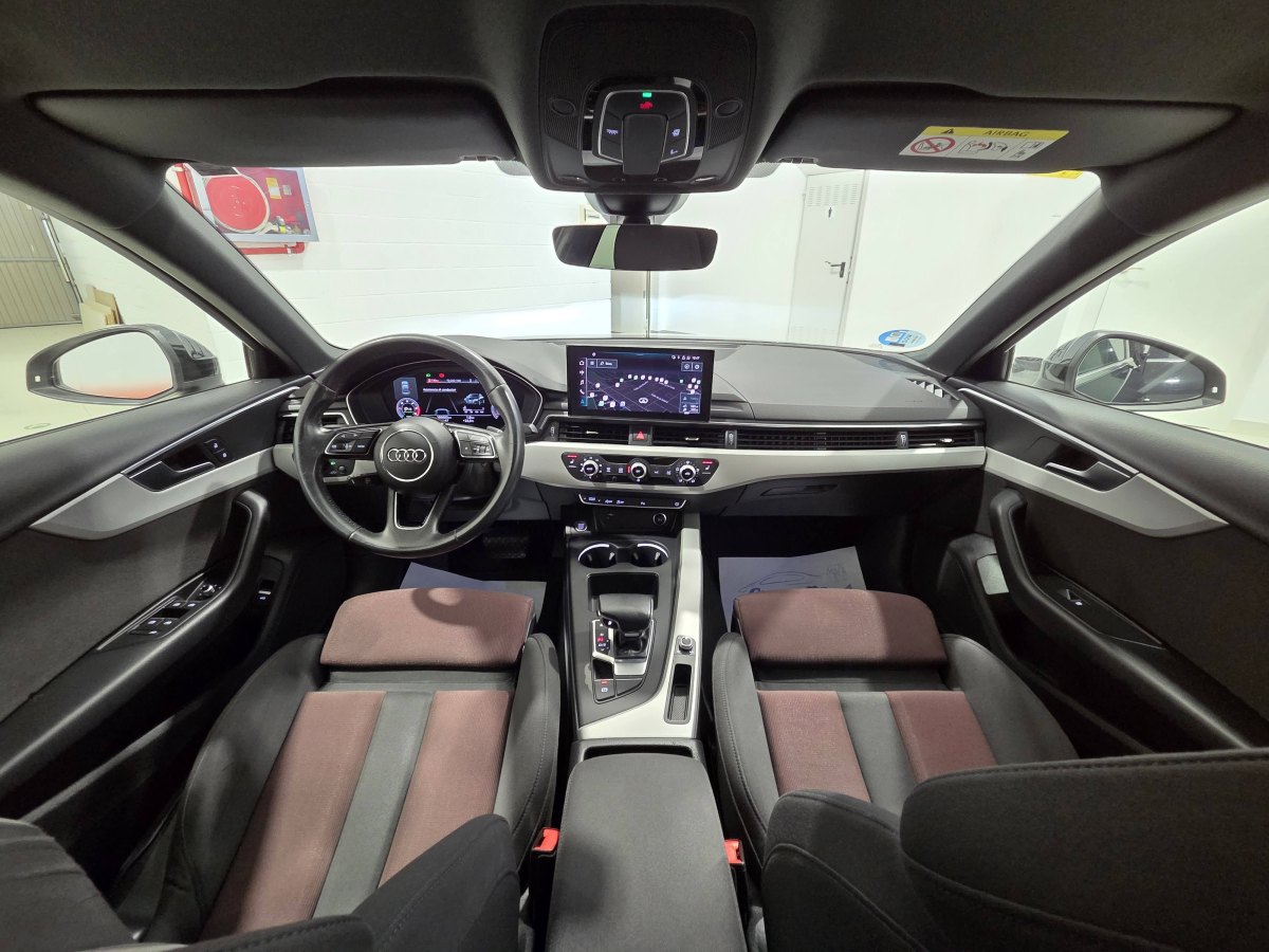 AUDI A4 S line 35 TDI 120kW 163CV S tronic
