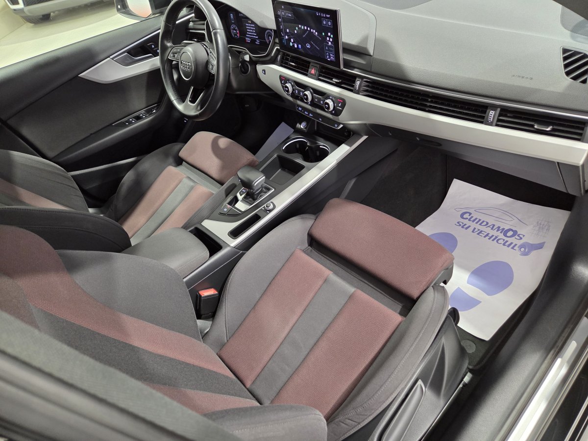 AUDI A4 S line 35 TDI 120kW 163CV S tronic