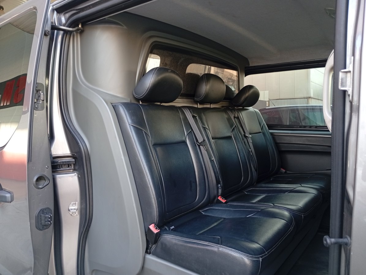 RENAULT Trafic Combi Mixto 56 N1 dCi 115