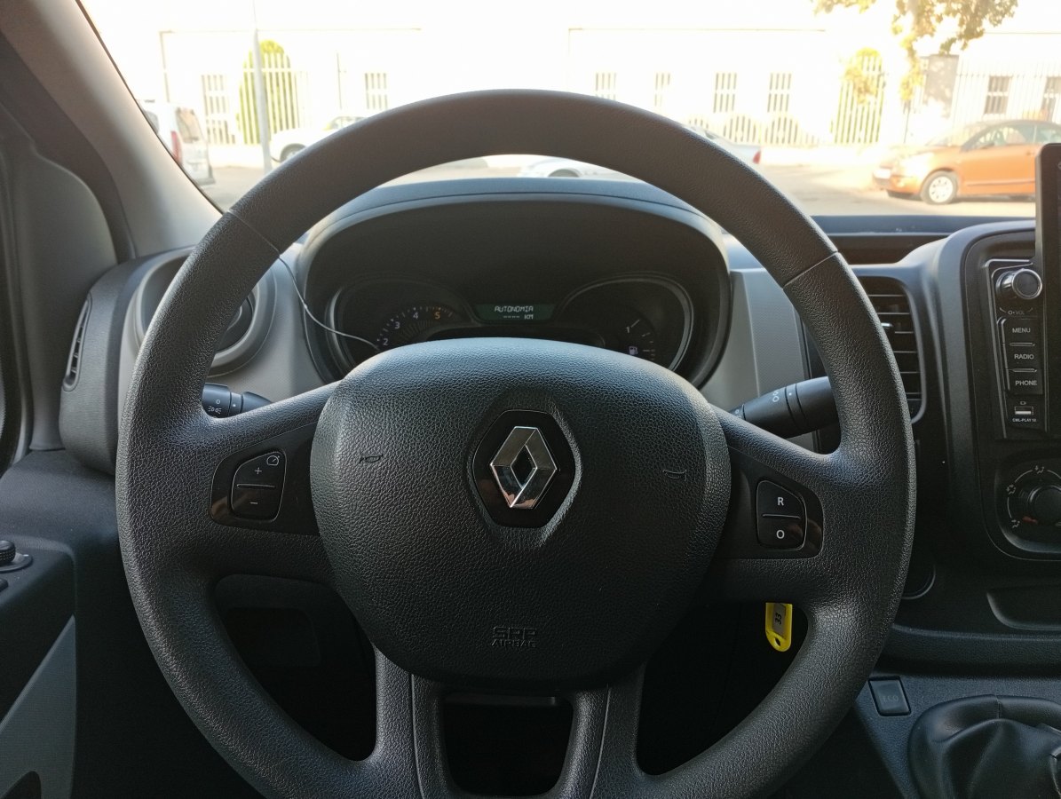 RENAULT Trafic Combi Mixto 56 N1 dCi 115