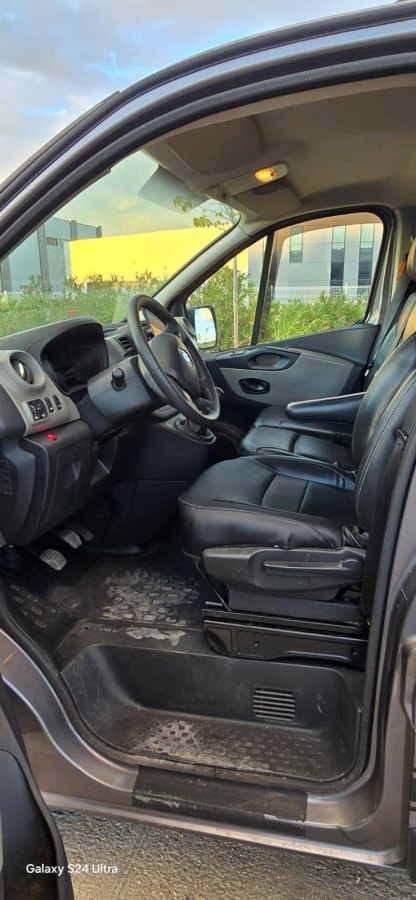 RENAULT Trafic Combi Mixto 56 N1 dCi 115