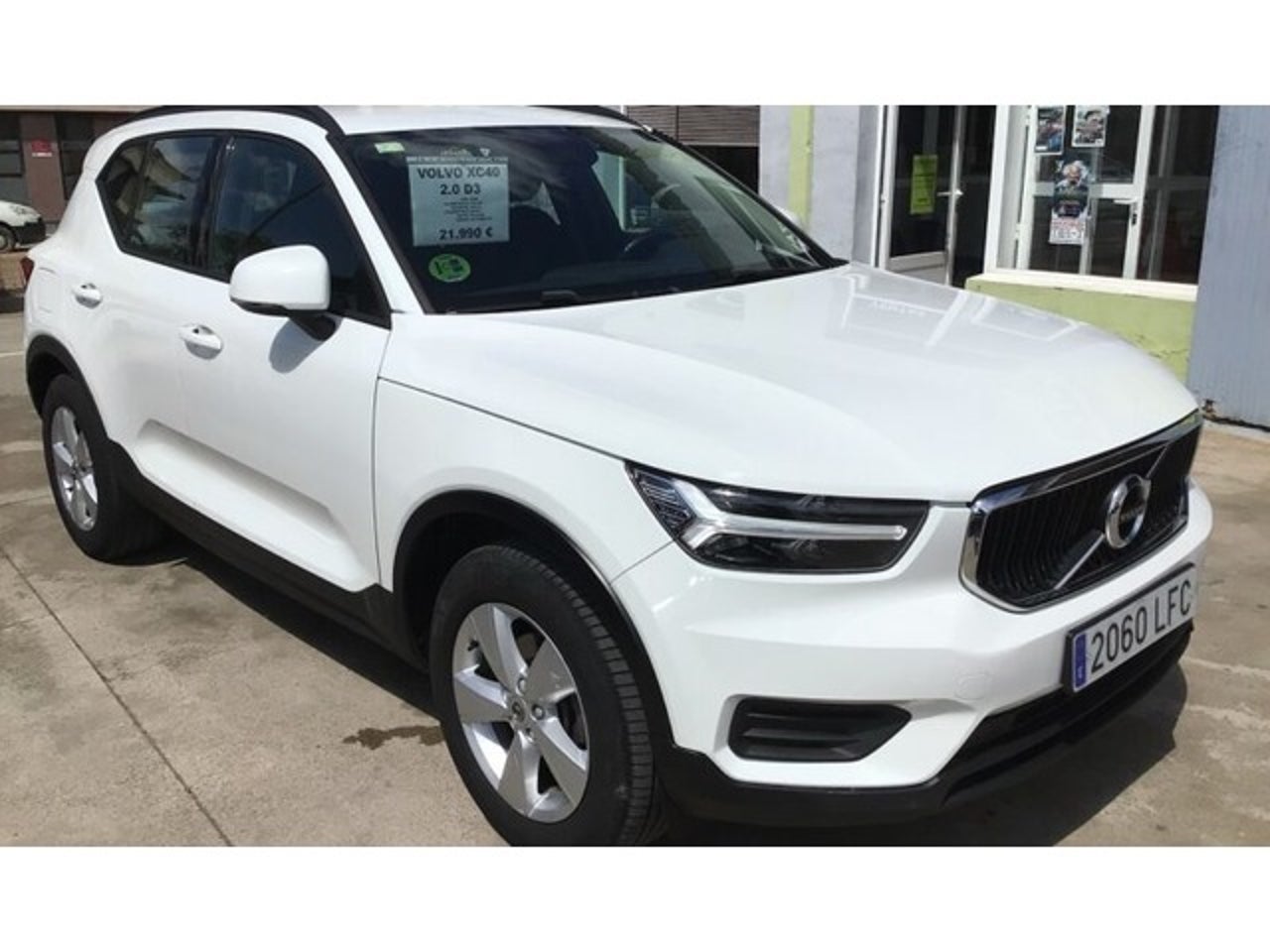 VOLVO XC40 2.0 D3 Auto