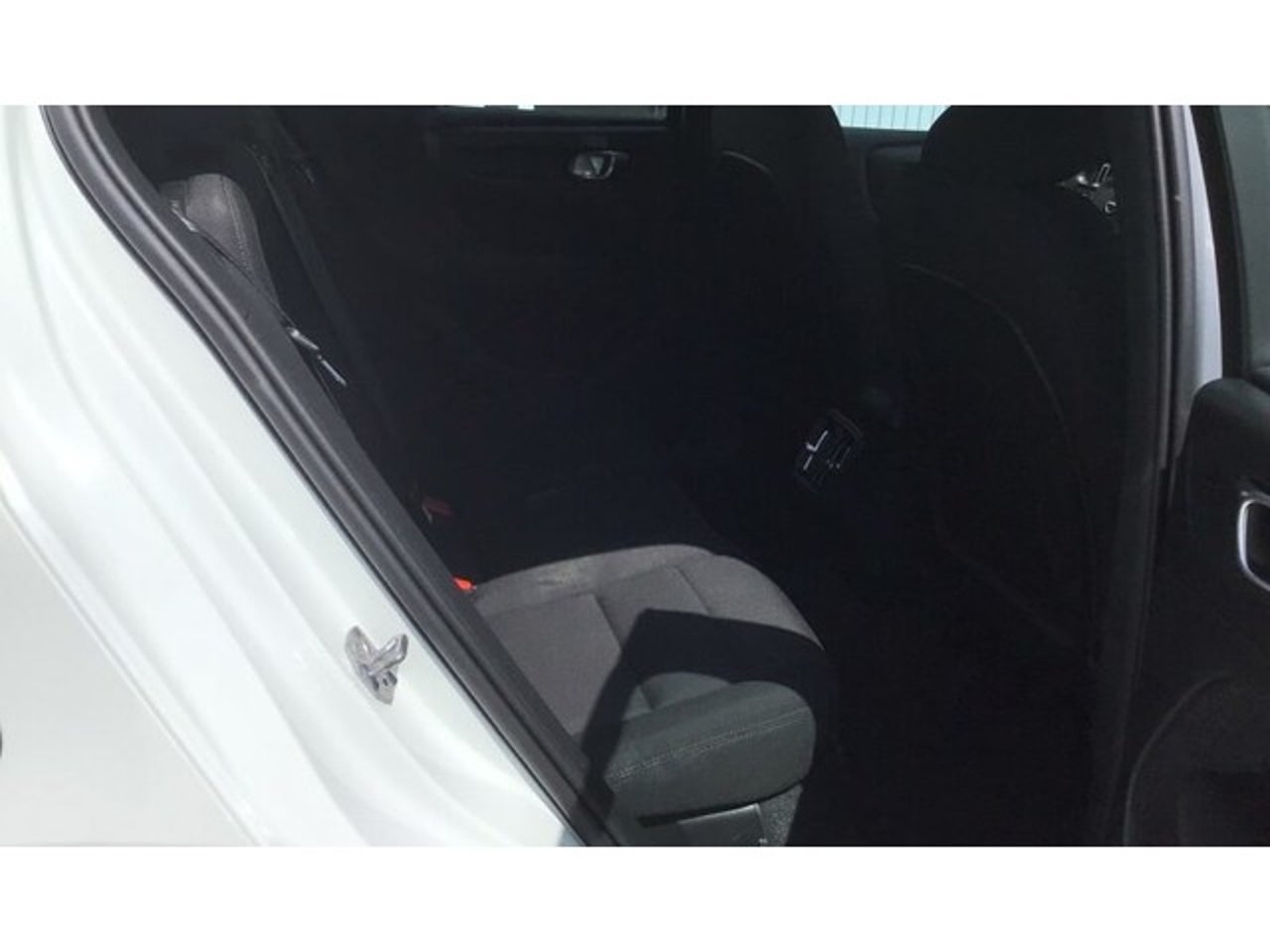 VOLVO XC40 2.0 D3 Auto
