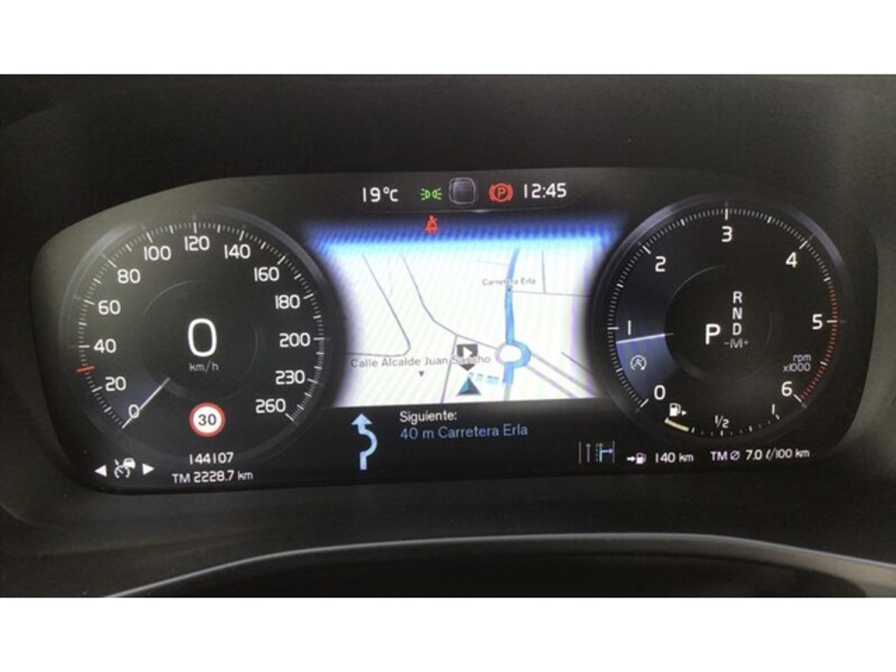 VOLVO XC40 2.0 D3 Auto