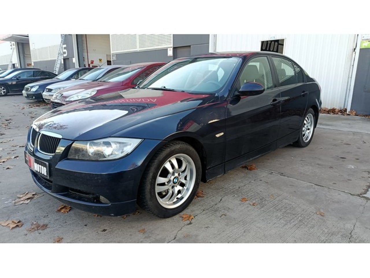 BMW Serie 3 320i E90