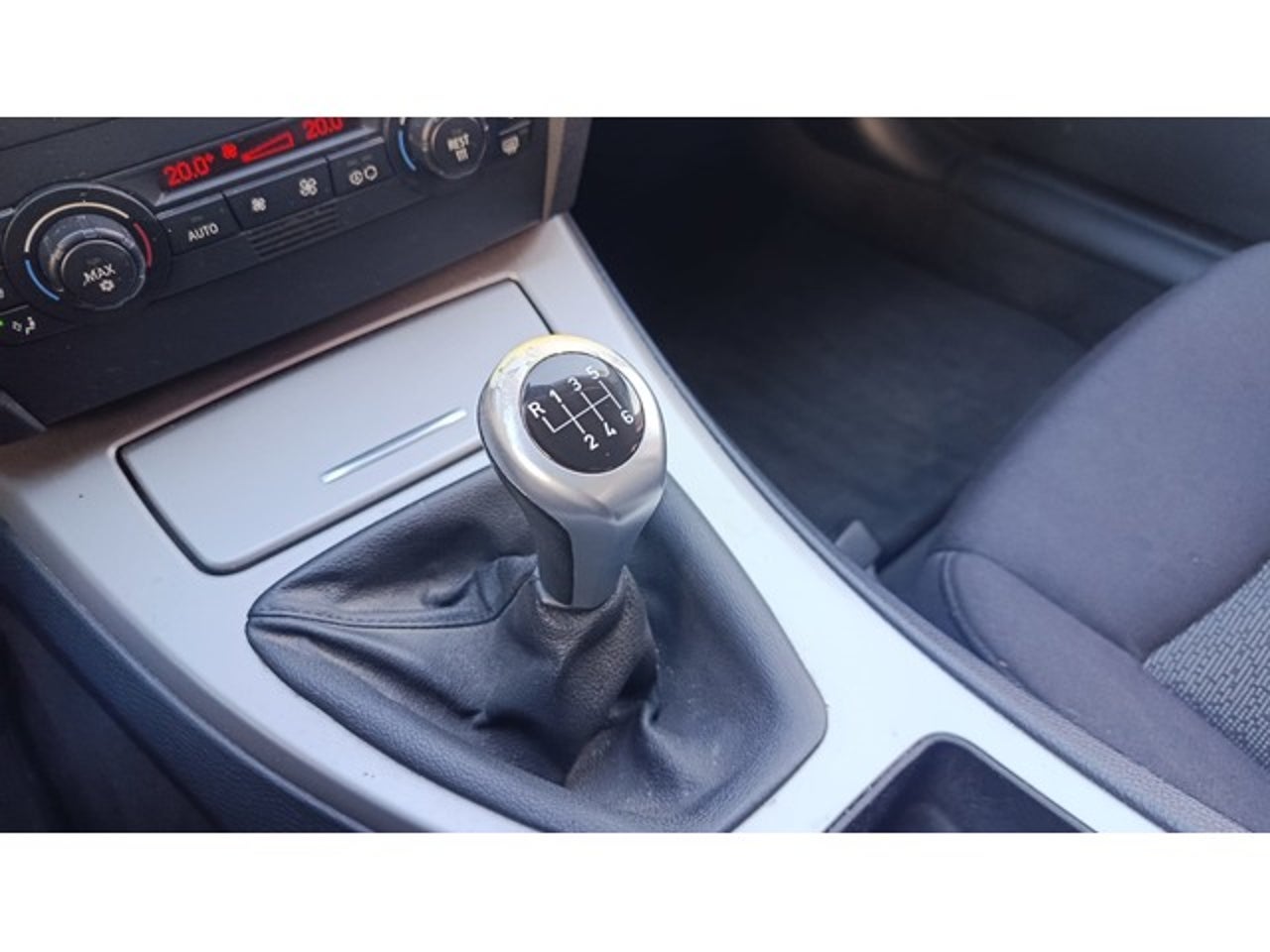 BMW Serie 3 320i E90