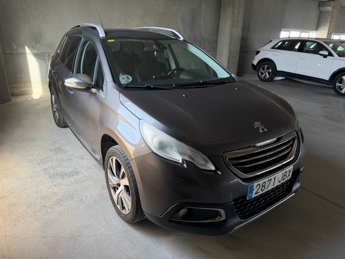 PEUGEOT 2008 Allure 1.6 eHDi 115