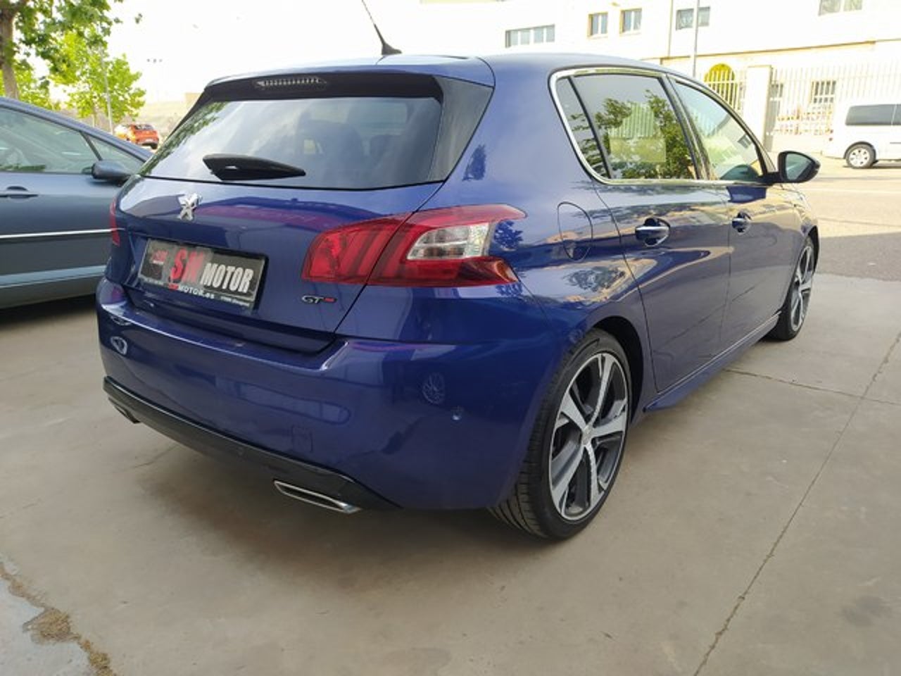 PEUGEOT 308 GT 205