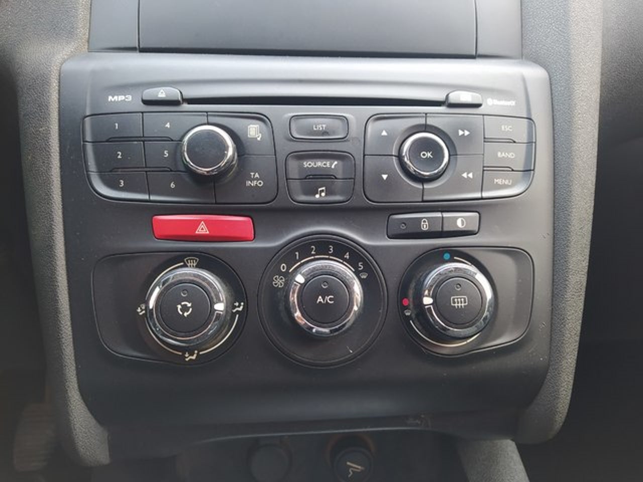 CITROEN C4 1.6 HDi 90cv Tonic