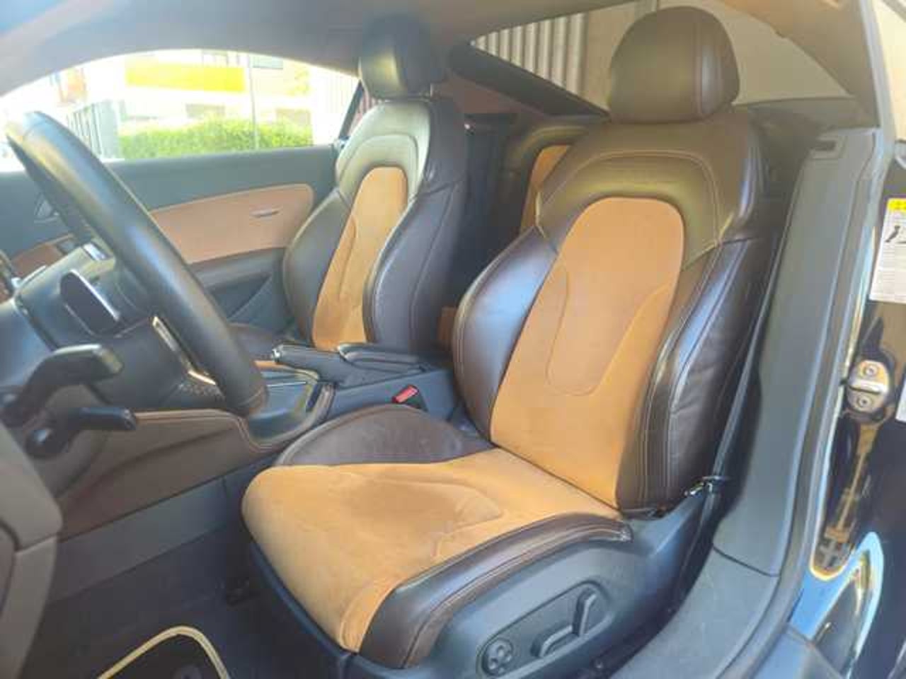 AUDI TT Coupe 3.2 quattro S tronic