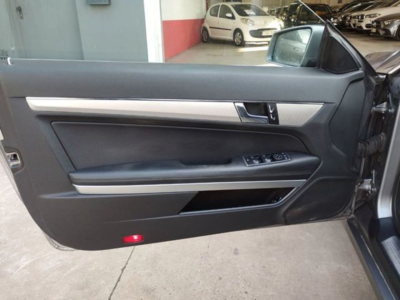 MERCEDES-BENZ Clase E Coupe E 220 CDI Blue Efficiency Elegance