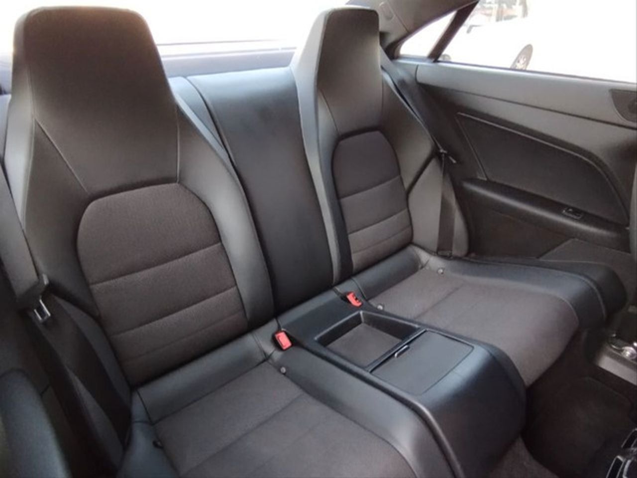 MERCEDES-BENZ Clase E Coupe E 220 CDI Blue Efficiency Elegance