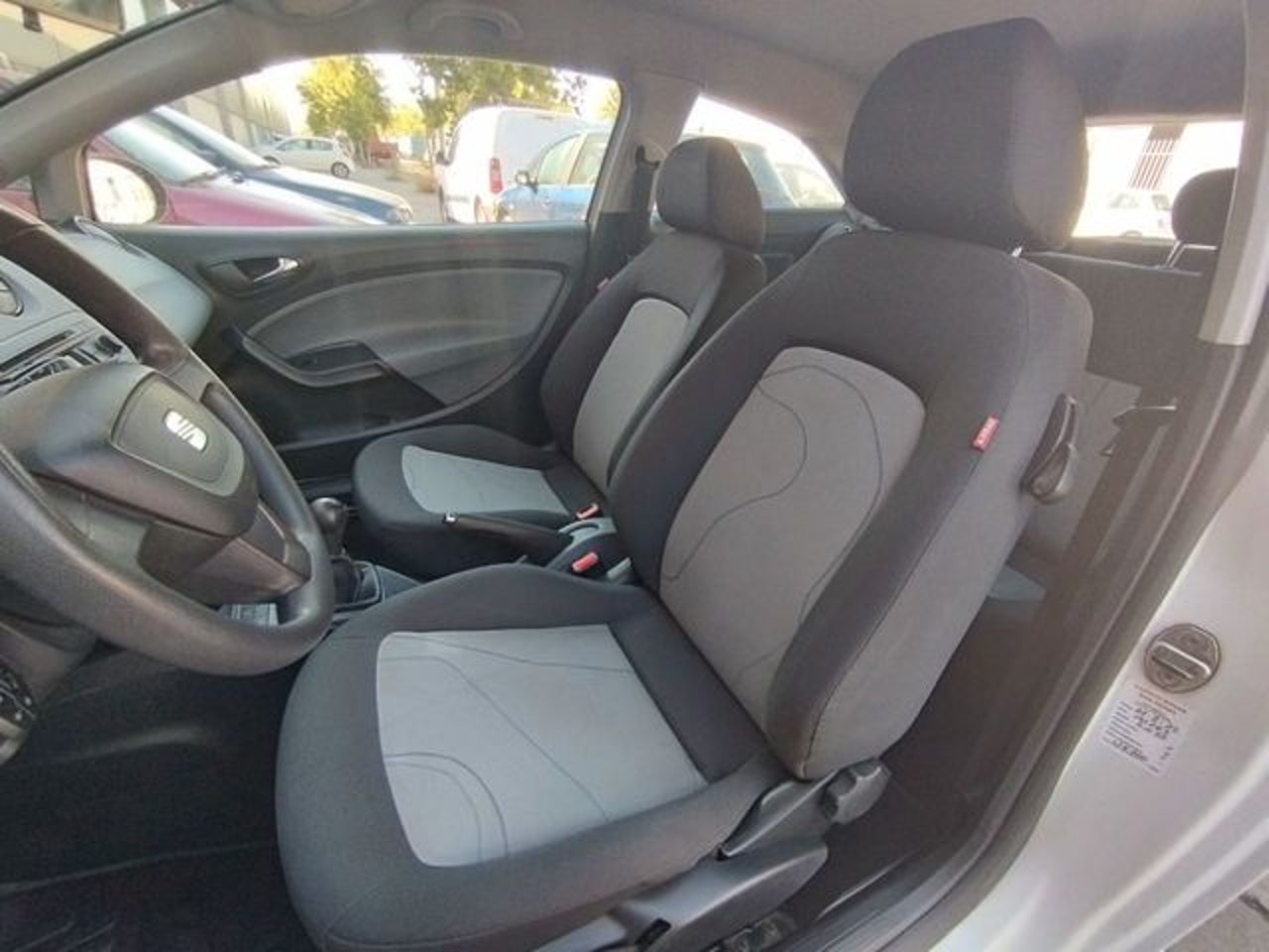 SEAT Ibiza SC 1.2 12v 70cv Reference Tech