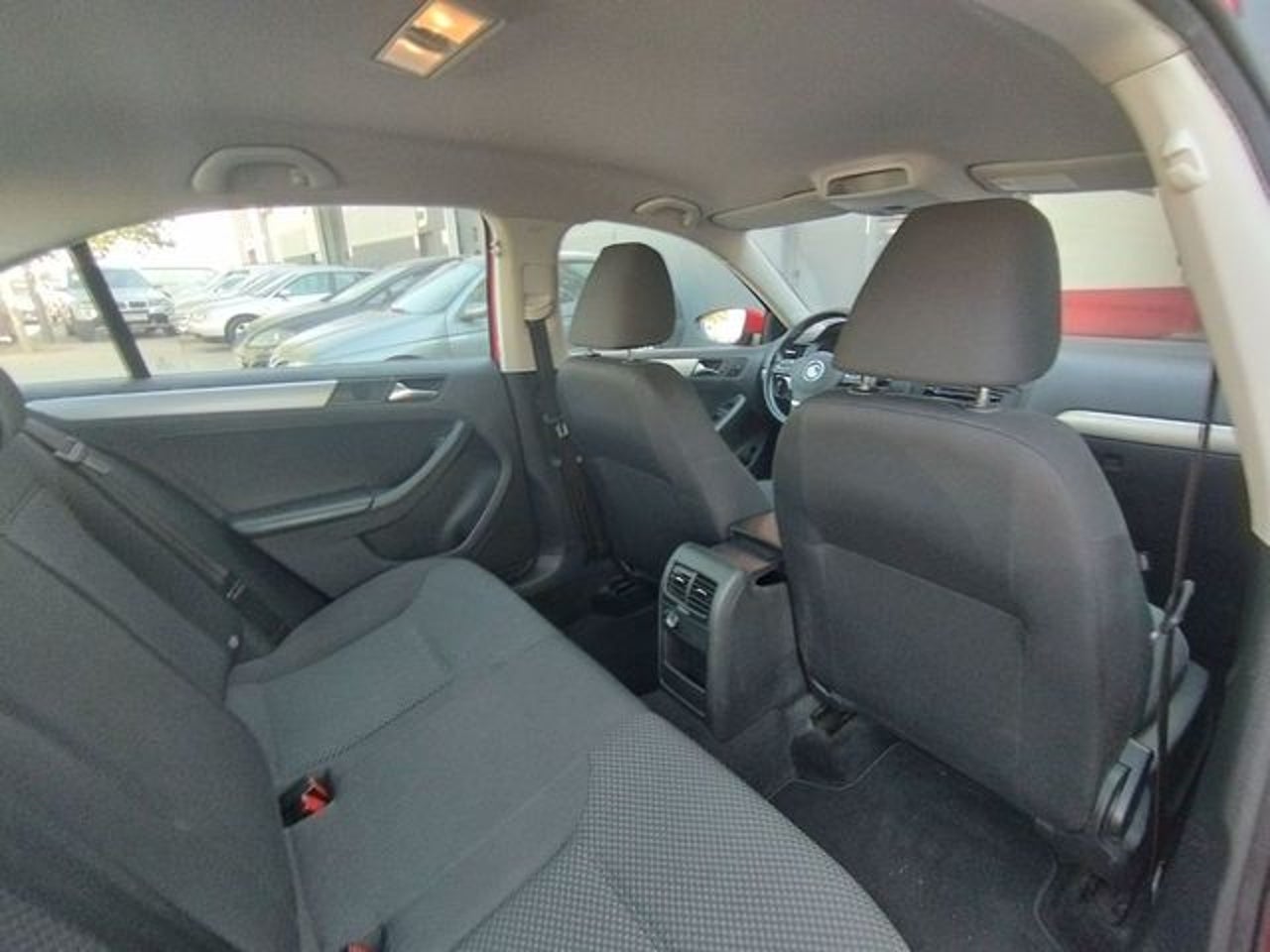 VOLKSWAGEN Jetta 1.6 TDI 105cv Advance Bluemotion Tech