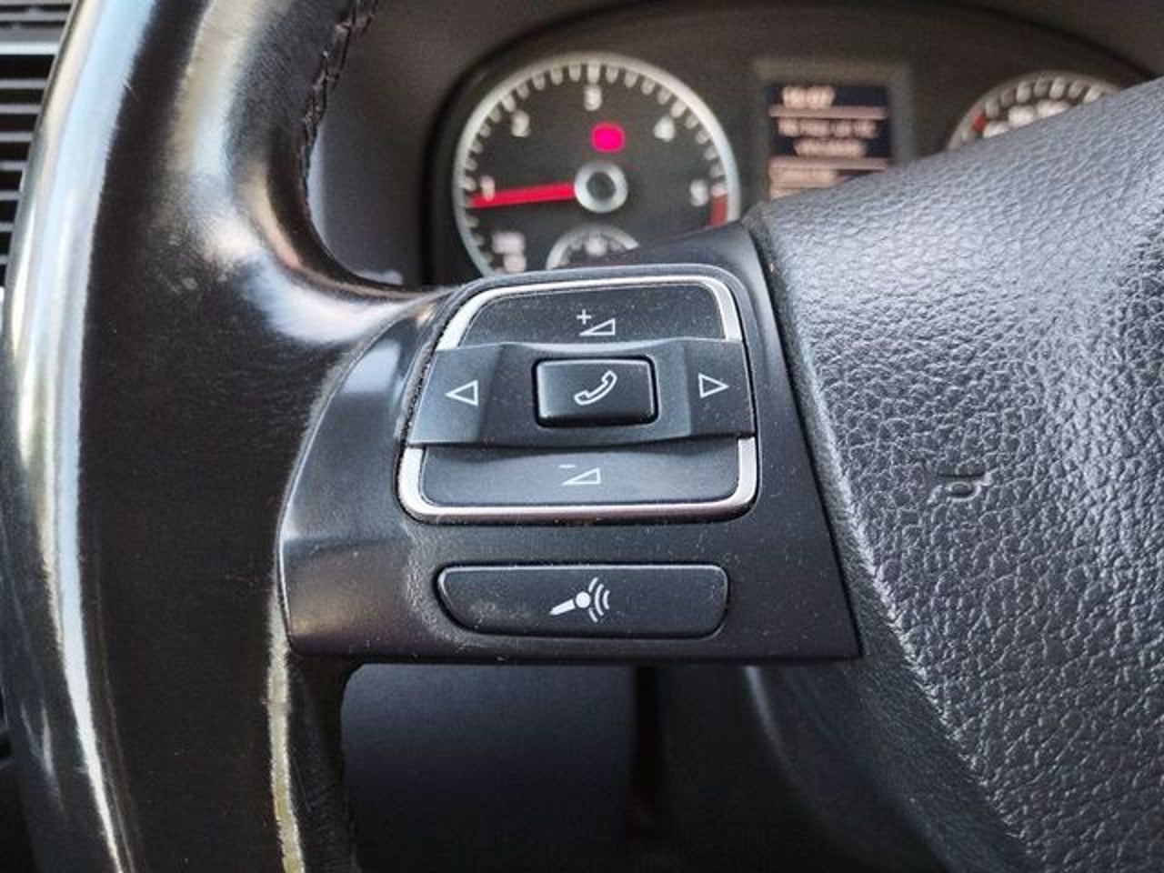 VOLKSWAGEN Touran 1.6 TDI 105cv Advance