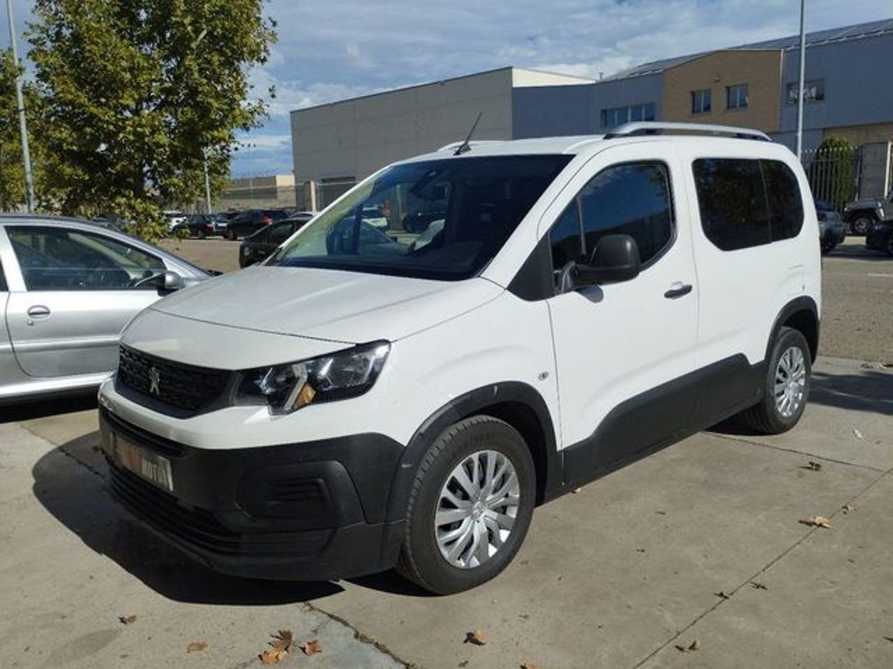 PEUGEOT Rifter Active Standard BlueHDi 55kW 75CV