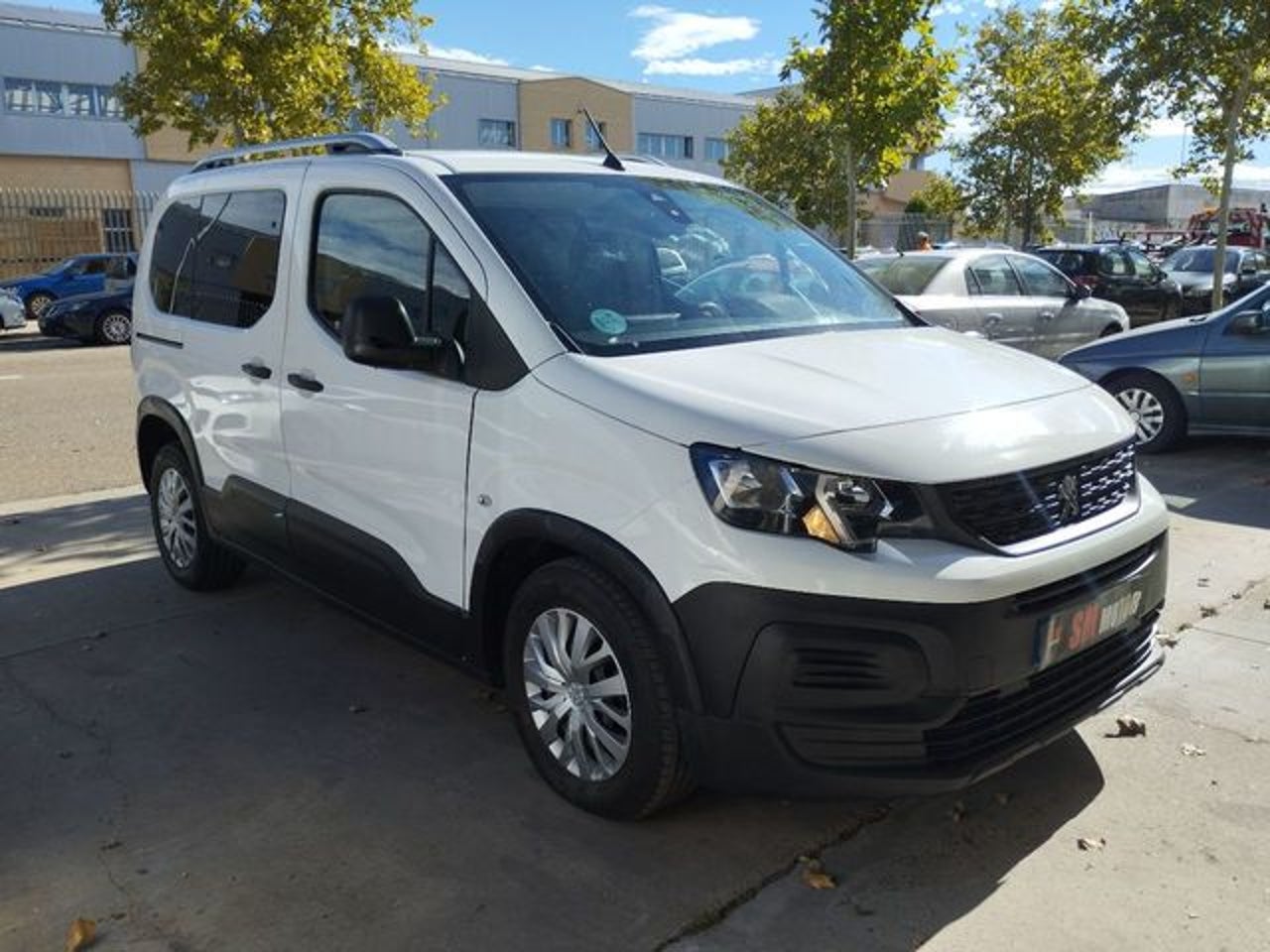 PEUGEOT Rifter Active Standard BlueHDi 55kW 75CV