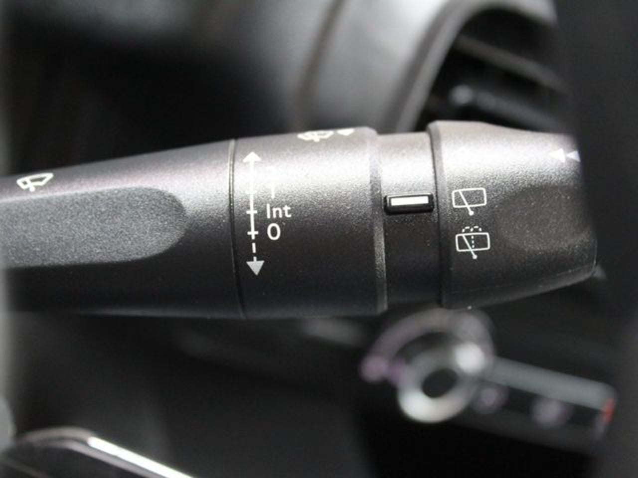 PEUGEOT Rifter Active Standard BlueHDi 55kW 75CV