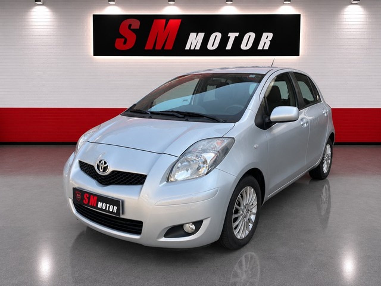 TOYOTA Yaris 1.3 VVTI Active