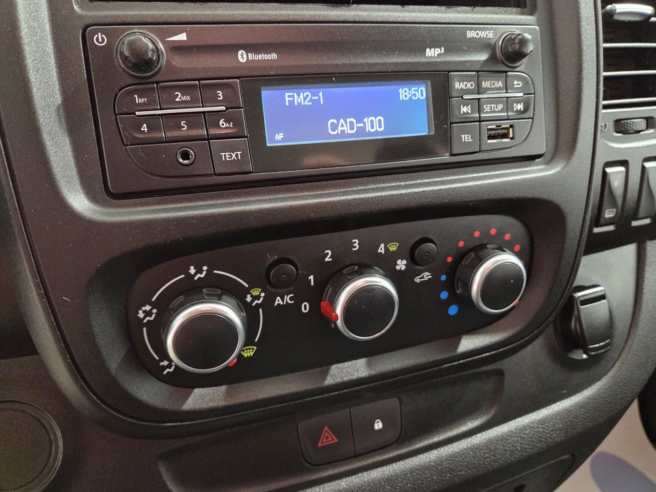 RENAULT Trafic SL LIMITED Energy dCi 88 kW 120 CV SS