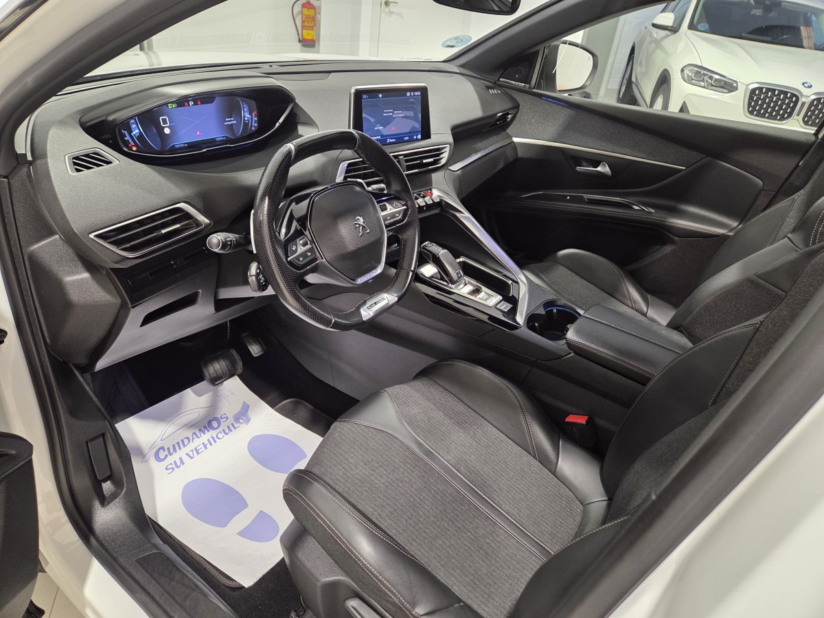 Peugeot 5008 1.5 Automático 130 CV