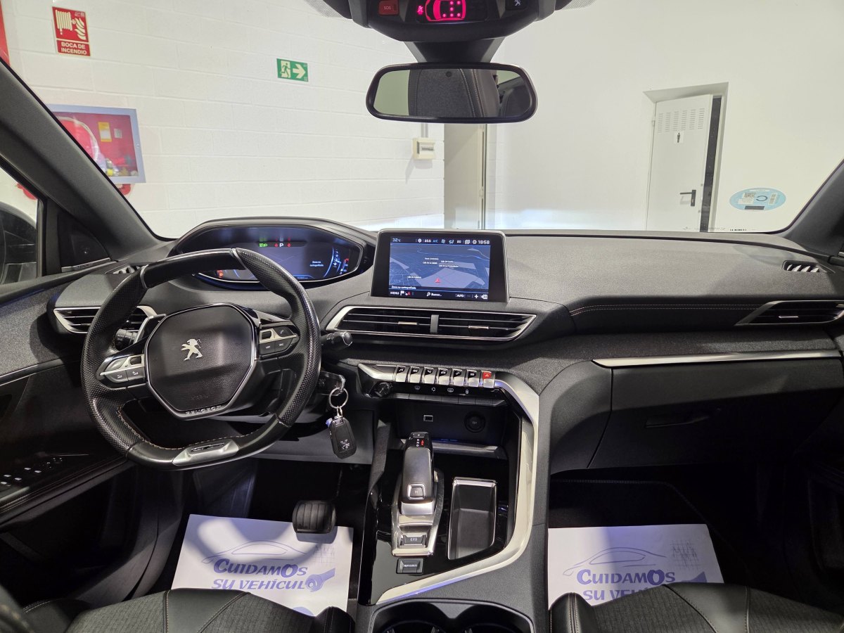 Peugeot 5008 1.5 Automático 130 CV