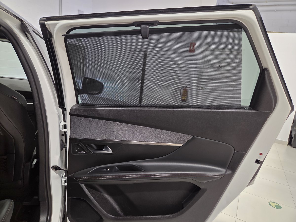 Peugeot 5008 1.5 Automático 130 CV