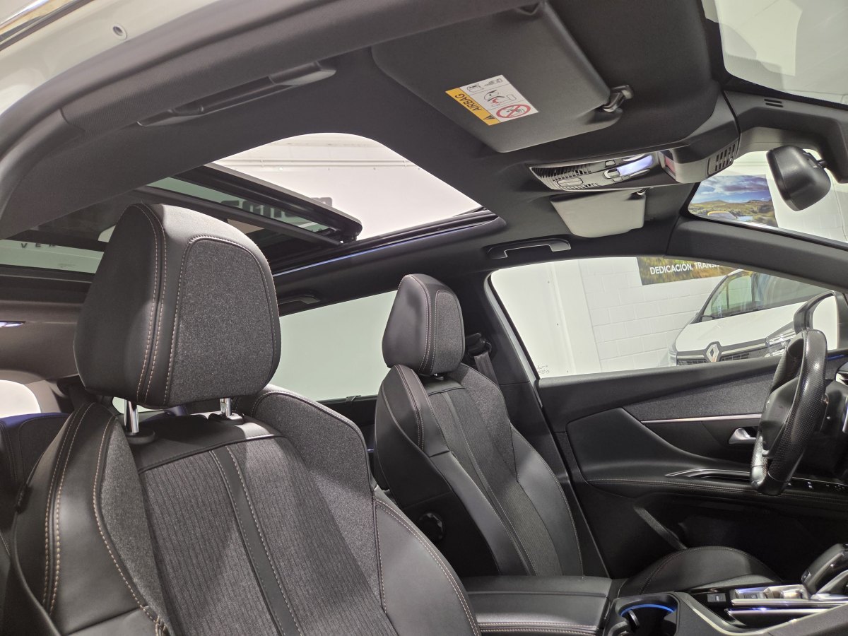 Peugeot 5008 1.5 Automático 130 CV