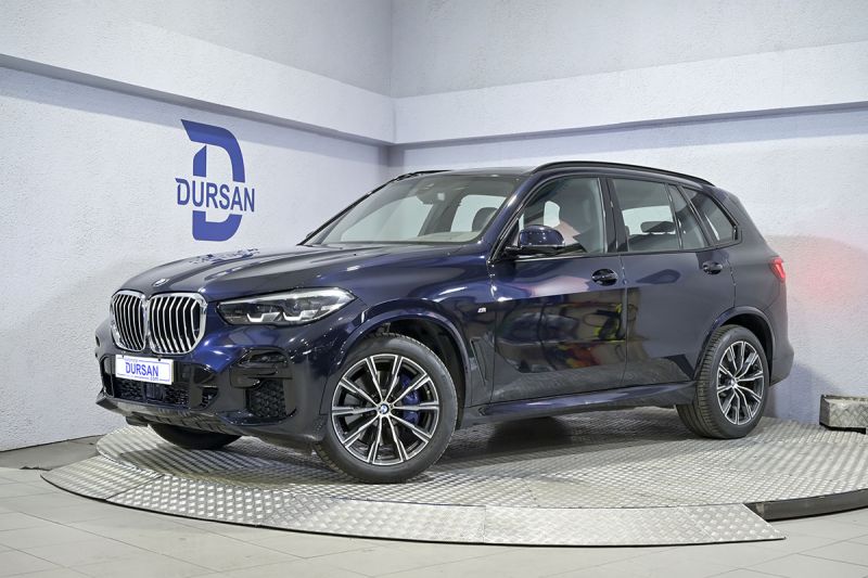 BMW X5 xDrive40i (2022)