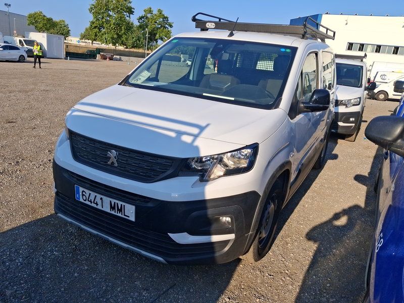 Peugeot Rifter Active Pack Business Std. BlueHDi 100 (2023)