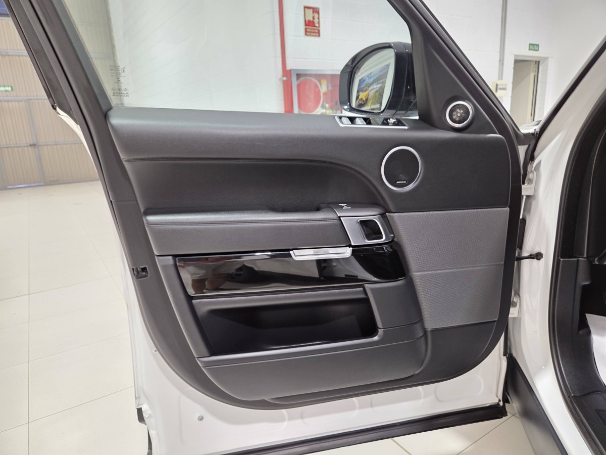 Land Rover Range Rover Sport 2.0 Automático AWD 404 CV HSE DYNAMIC