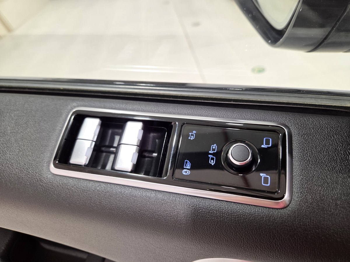 Land Rover Range Rover Sport 2.0 Automático AWD 404 CV HSE DYNAMIC