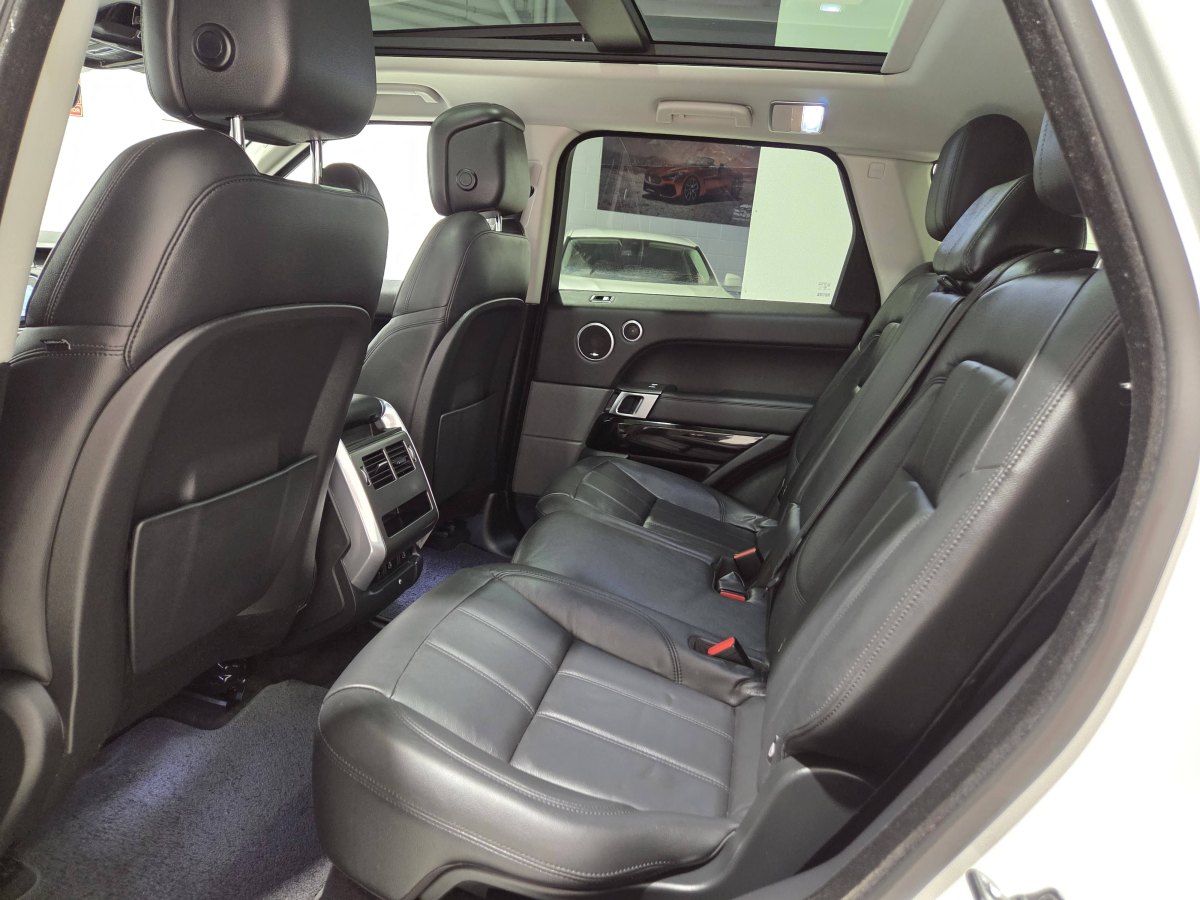 Land Rover Range Rover Sport 2.0 Automático AWD 404 CV HSE DYNAMIC