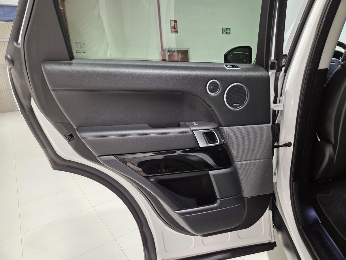 Land Rover Range Rover Sport 2.0 Automático AWD 404 CV HSE DYNAMIC