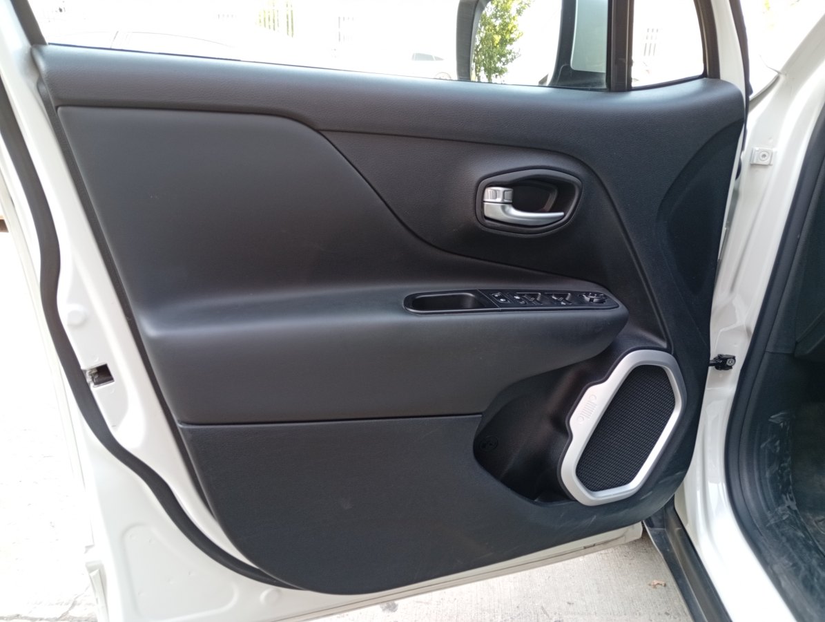 Jeep Renegade 1.4 AMT 140 CV Limited